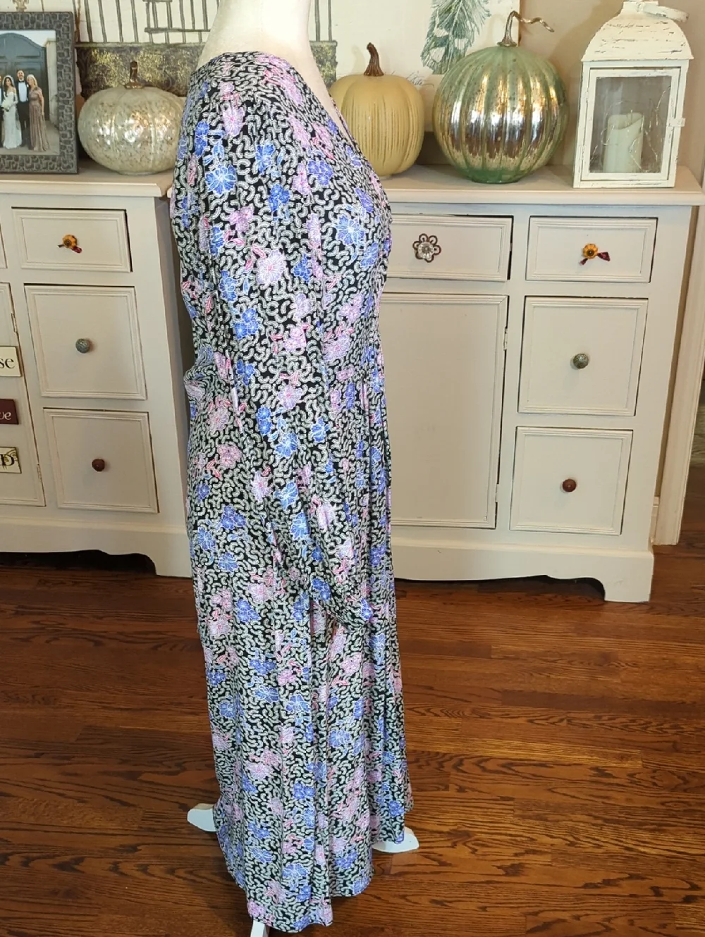 NWT Ann Taylor Loft Floral Print V Neck Ruched Midi Dress Long Sleeve Sz 12 - Picture 5 of 9